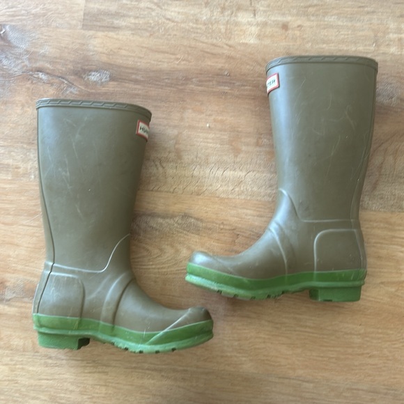 Big Kids Original First Hunter Rain boots size 3 army green - Picture 2 of 7